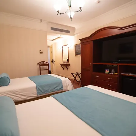 Epic Hotel Villa Mercedes-3